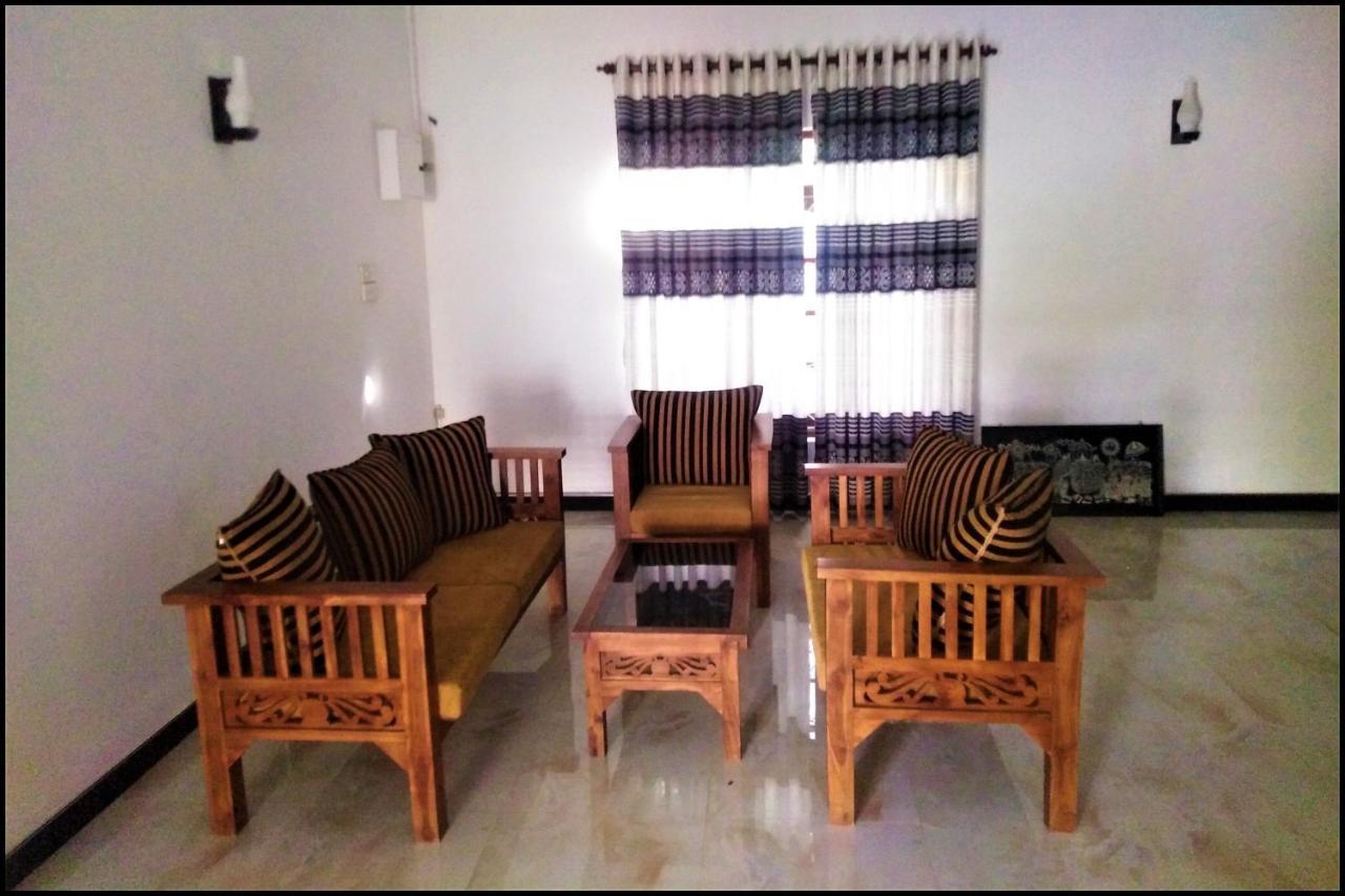 Silver Sand Villa Dambulla Esterno foto
