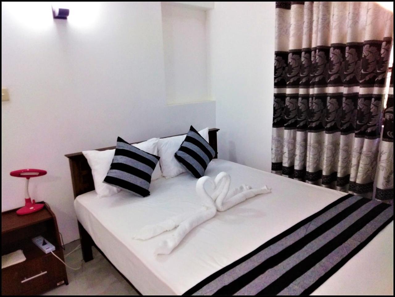 Silver Sand Villa Dambulla Esterno foto