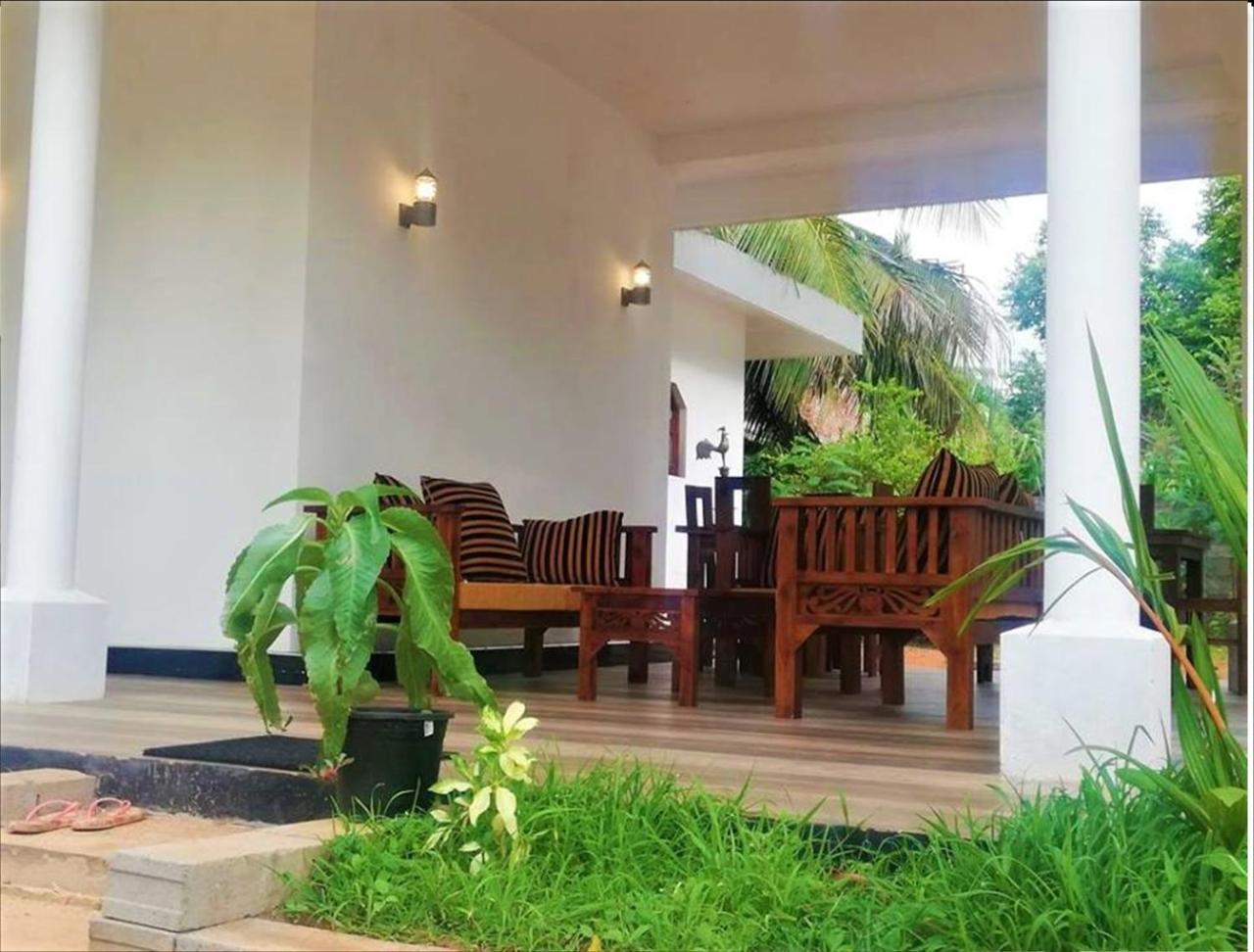 Silver Sand Villa Dambulla Esterno foto