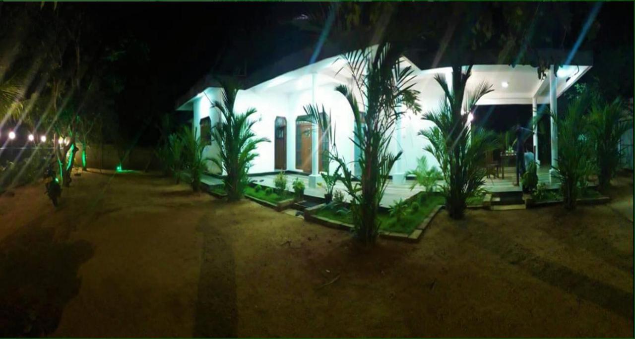 Silver Sand Villa Dambulla Esterno foto